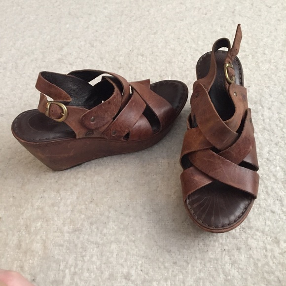 🌻 BORN Brown Leather Wedges - Picture 1 of 6